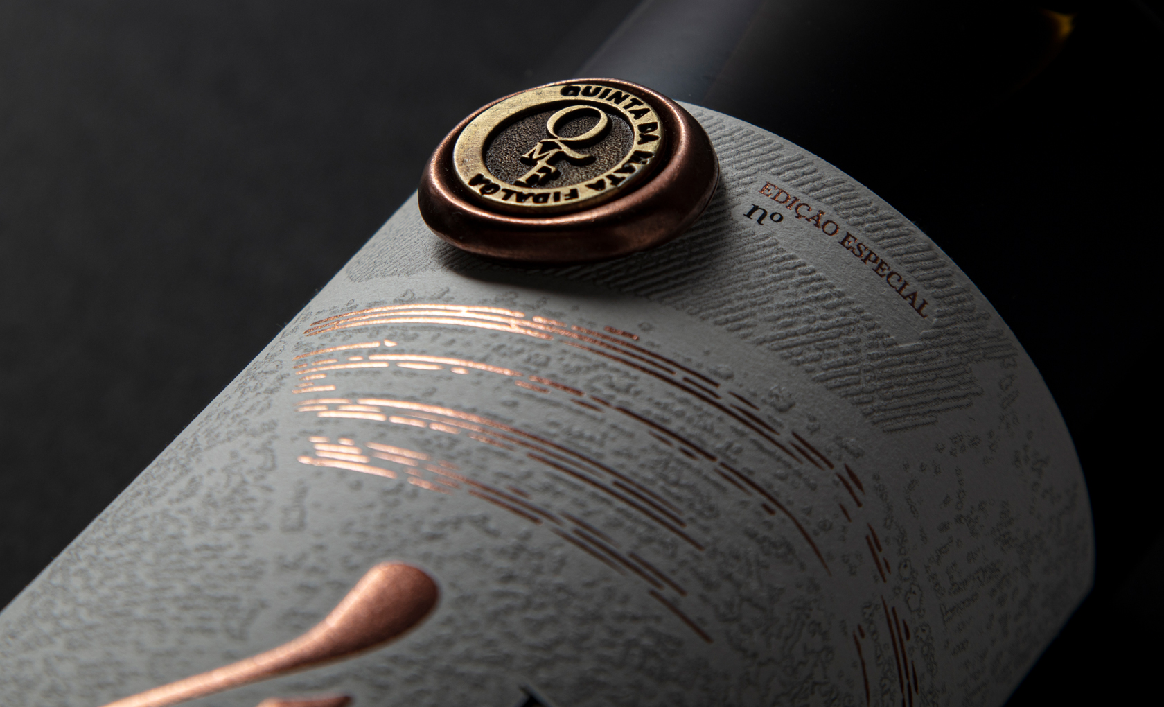 Branding & Luxury Packaging